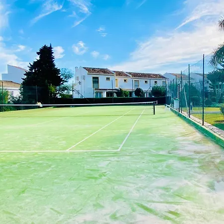 Duplex For 6 Guest With 3 Pools, Jacuzzi, Bbq, Parking, 200m From Mijas Costa & Fuengirola