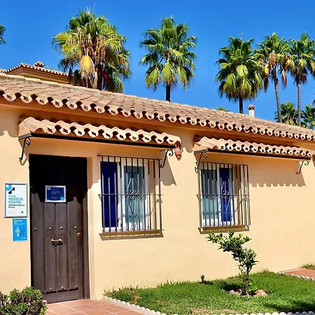 Apartment Duplex For 6 Guest With 3 Pools, Jacuzzi, Bbq, Parking, 200m From Mijas Costa & Fuengirola El Faro