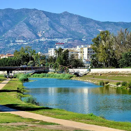 Duplex For 6 Guest With 3 Pools, Jacuzzi, Bbq, Parking, 200m From Mijas Costa & Fuengirola